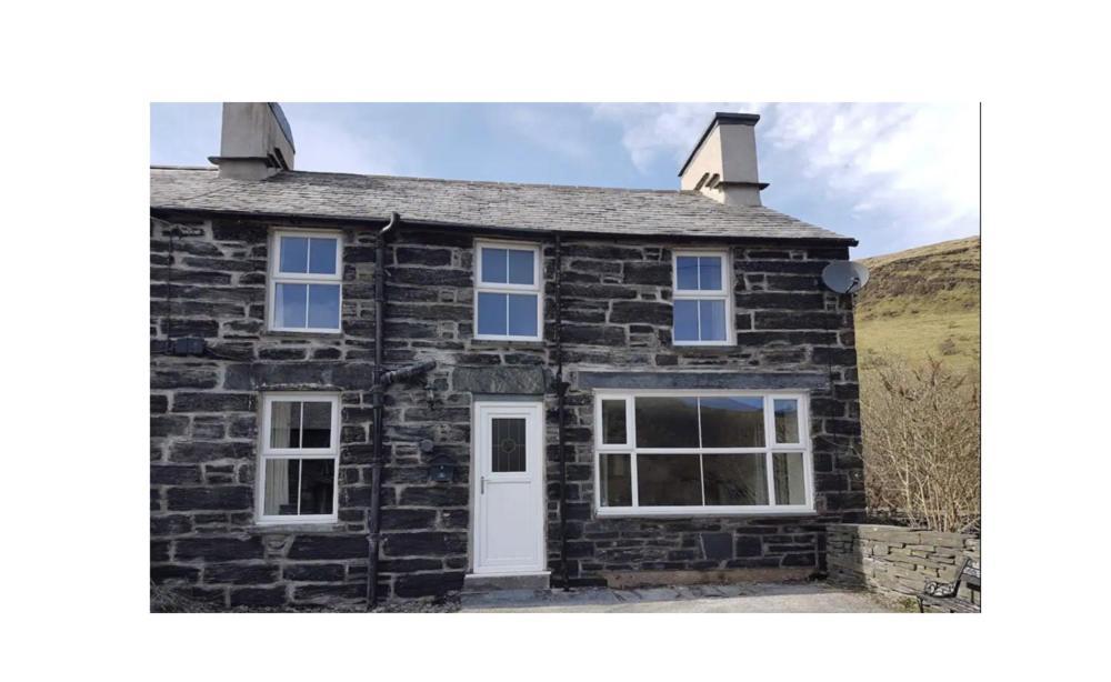 Yr Hen Siop - 4 Bed Welsh Cottage In Snowdonia Penmachno Zewnętrze zdjęcie